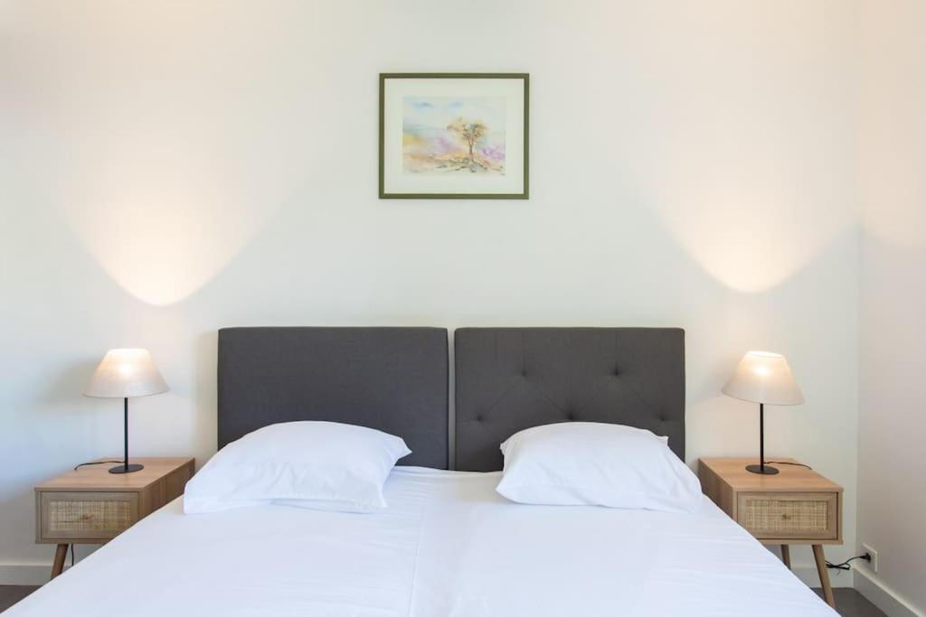 Appartement C9 - 2 Bdr 10 Min Palais Festivals & Sea - Ac, Parking & Balcony *